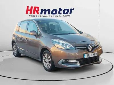 Usado Renault Scénic III Dynamique 110 CV (80 kW) 2013 Gris Monovolumen