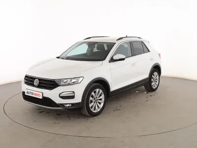 Usado VW T-Roc Advance 110 CV (80 kW) 2021 Blanco SUV