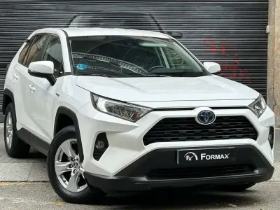Usado Toyota RAV4 Hybrid Business Edition 222 CV (163 kW) 2021 Blanco SUV