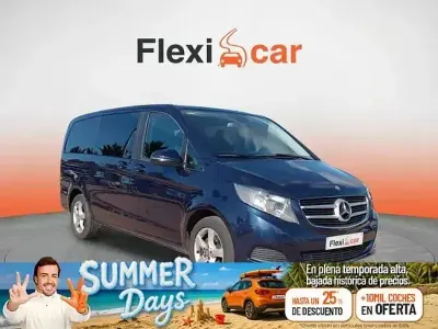 Usado Mercedes V200 Avantgarde 136 CV (100 kW) 2016 Azul Monovolumen