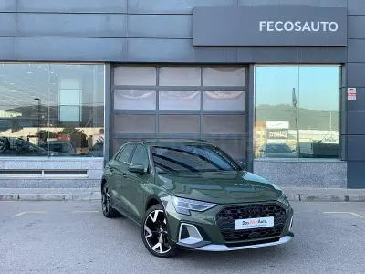 Usado Audi A3 Ambiente 150 CV (110 kW) 2024 Verde Berlina