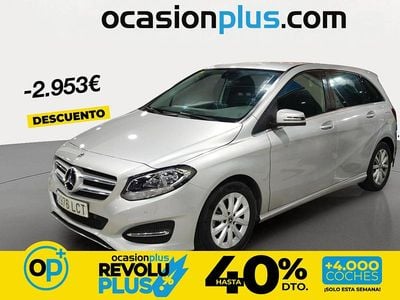 Usado Mercedes B180 122 CV (89 kW) 2018 Gris Monovolumen