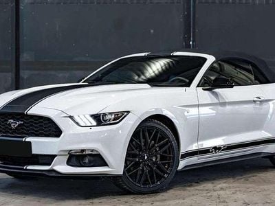 Usado Ford Mustang 305 CV (224 kW) 2016 Blanco Descapotable