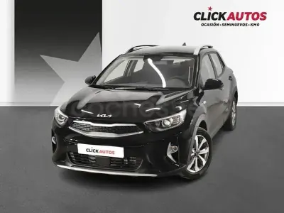 Usado Kia Stonic 100 CV (73 kW) 2025 Negro SUV