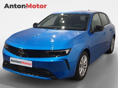 Usado Opel Astra Edition 110 CV (80 kW) 2024 Azul Berlina