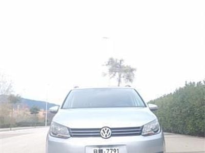 Usado VW Touran Advance 105 CV (77 kW) 2012 Gris / plata Monovolumen
