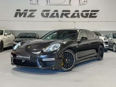 Usado Porsche Panamera 519 CV (381 kW) 2013 Negro Utilitario