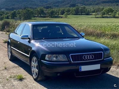 Violeta / lila Usado 1999 Audi S8 Berlina | 12.300 €