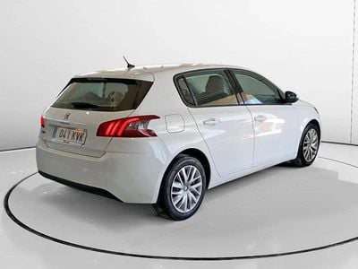 Usado Peugeot 308 Business-Line 131 HP (96 kW) 2019 Branco Sedan