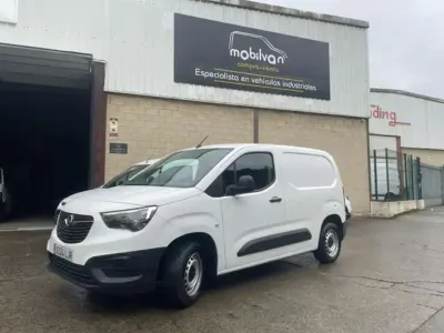 Usado Opel Combo 75 CV (55 kW) 2021 Monovolumen