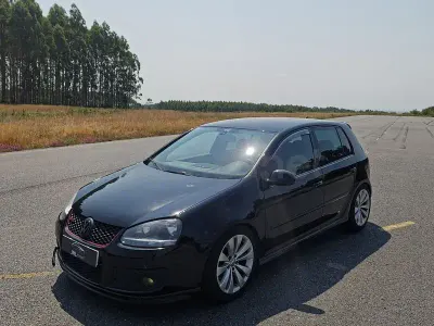 Usado VW Golf V GTI 200 CV (147 kW) 2007 Negro Berlina