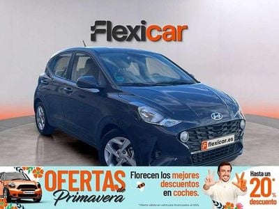 Usado Hyundai i10 67 CV (49 kW) 2022 Gris Utilitario