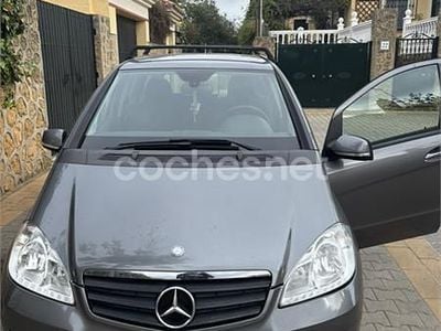 Gris / plata Usado 2012 Mercedes A160 Monovolumen | 4990 €