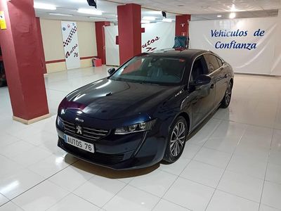 Usado Peugeot 508 Allure 130 CV (95 kW) 2021 Azul