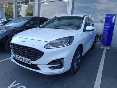 Usado Ford Kuga ST-Line 225 CV (165 kW) 2023 Blanco SUV