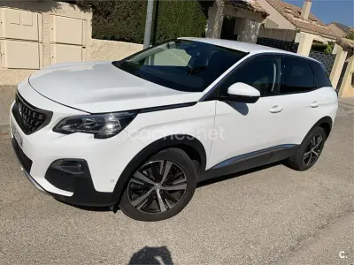Usado Peugeot 3008 Allure 130 CV (95 kW) 2019 Blanco SUV