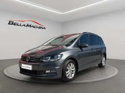Usado VW Touran Advance 150 CV (110 kW) 2017 Gris Monovolumen