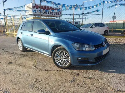 Usado VW Golf VII Business 105 CV (77 kW) 2014 Azul Berlina