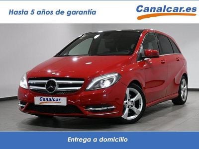 Usado Mercedes B180 109 CV (80 kW) 2014 Gris Monovolumen