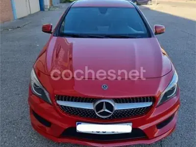 Usado Mercedes CLA250 AMG line 211 CV (155 kW) 2015 Rojo Coupe