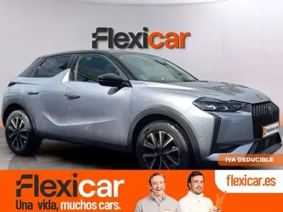 Usado DS Automobiles DS3 Crossback Performance 131 CV (96 kW) 2023 Gris SUV