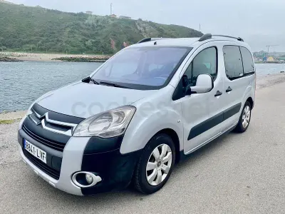 Usado Citroën Berlingo XTR 110 CV (80 kW) 2009 Gris / plata Monovolumen