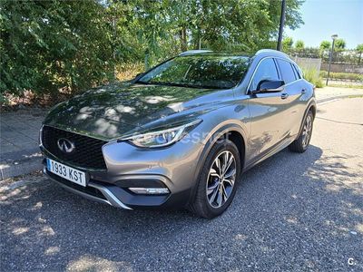 Infiniti QX30