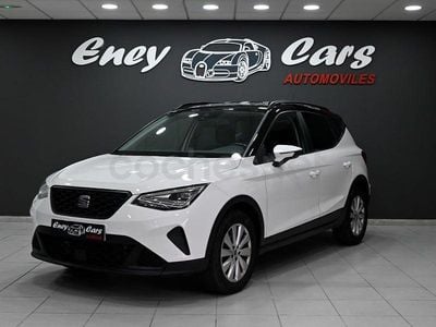 Usado Seat Arona Style 110 CV (80 kW) 2023 Blanco SUV
