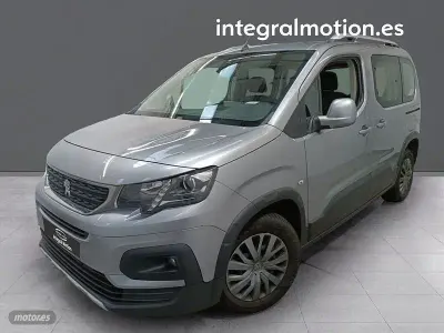 Usado Peugeot Rifter Allure 102 CV (75 kW) 2021 Gris Monovolumen