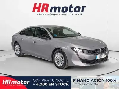 Usado Peugeot 508 Active 130 CV (95 kW) 2021 Gris Berlina