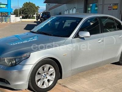 Gris / plata Usado 2005 BMW 530 Berlina | 7500 € (Precio justo)