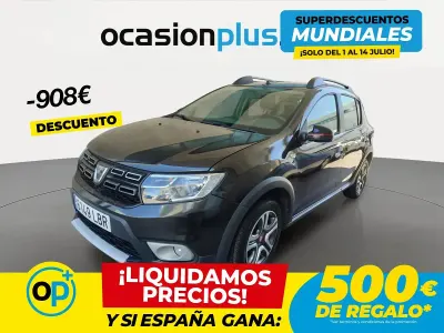 Usado Dacia Sandero 90 CV (66 kW) 2019 Negro