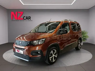 Usado Peugeot Rifter GT 130 CV (95 kW) 2021 Naranja Monovolumen