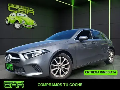 Usado Mercedes A180 116 CV (85 kW) 2018 Gris / plata Berlina
