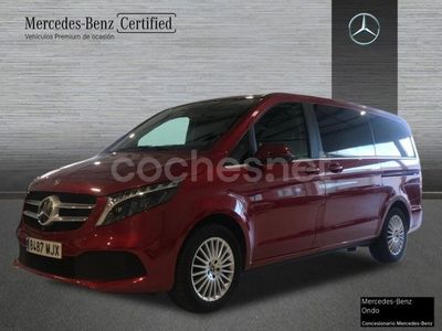 Rojo Usado 2023 Mercedes V220 Avantgarde Monovolumen | 62.500 € (Caro)