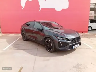 Usado Peugeot 408 GT 225 CV (165 kW) 2023 Gris Berlina
