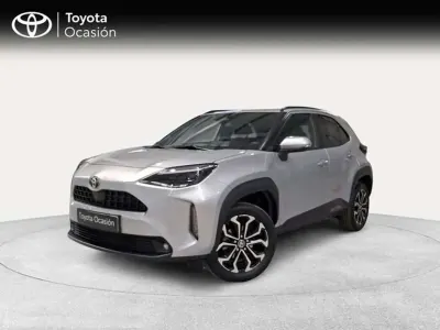 Usado Toyota Yaris Cross Active 116 CV (85 kW) 2025 Plateado SUV