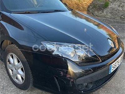 Negro Usado 2010 Renault Laguna III Expression Berlina | 3999 € (Buen precio)