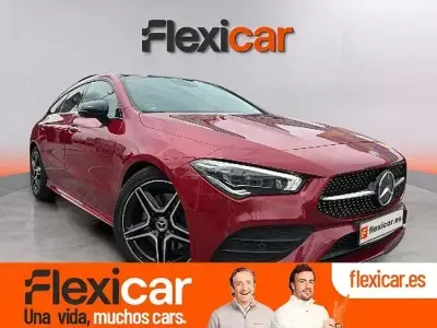 Usado Mercedes CLA200 163 CV (119 kW) 2021 Rojo Berlina
