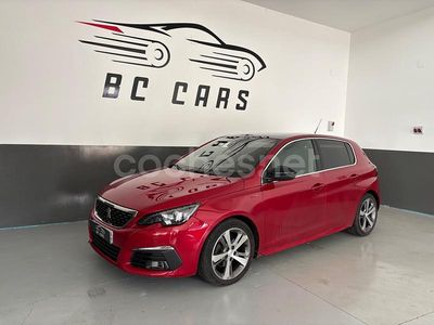 Usado Peugeot 308 GT-line 130 CV (95 kW) 2018 Rojo Berlina