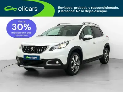 Usado Peugeot 2008 Allure 130 CV (95 kW) 2019 Blanco SUV