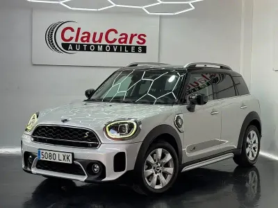Usado Mini Cooper Countryman 220 CV (161 kW) 2022 Gris / plata SUV