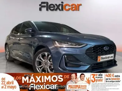 Usado Ford Focus ST-Line 125 CV (91 kW) 2023 Azul Berlina