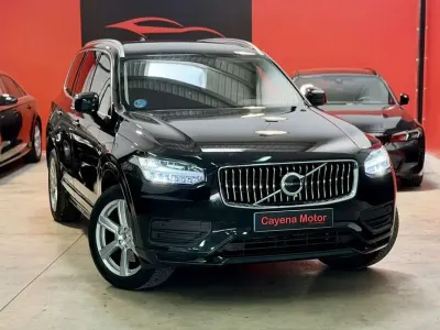 Usado Volvo XC90 Momentum 235 CV (172 kW) 2022 Negro SUV