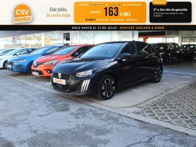 Usado Peugeot 208 Allure 101 CV (74 kW) 2025 Negro Utilitario