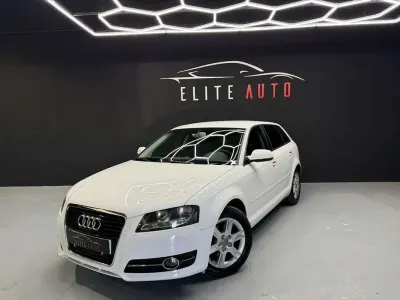 Usado Audi A3 Sportback Attraction 105 CV (77 kW) 2012 Blanco Utilitario