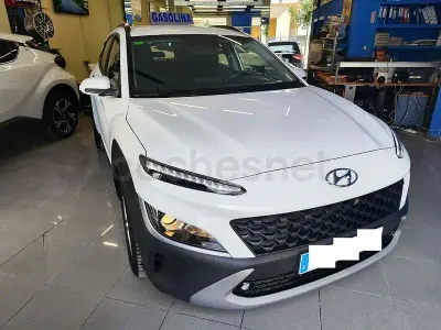 Usado Hyundai Kona 120 CV (88 kW) 2022 Blanco SUV