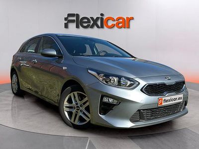 Usado Kia Ceed 140 CV (102 kW) 2020 Gris Utilitario