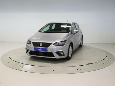 Usado Seat Ibiza Reference 80 CV (58 kW) 2021 Gris Utilitario