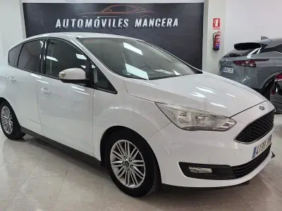Usado Ford C-MAX Trend 120 CV (88 kW) 2017 Blanco Monovolumen